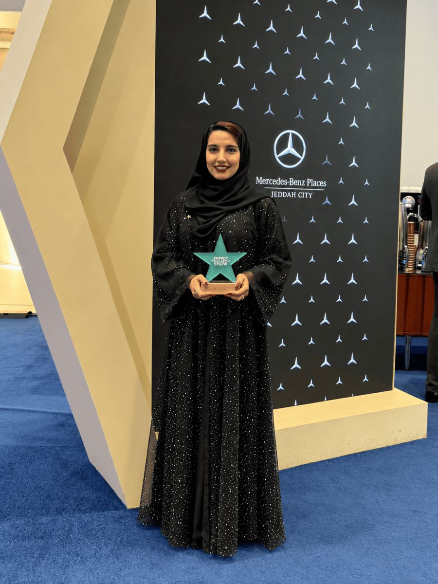 Kolsoum Al Bastaki honored at Mercedes-Benz Places